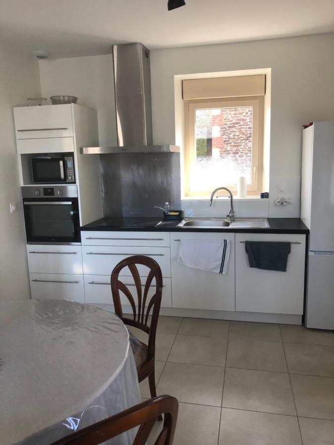 Residence Merlin Appartement Arthur Saint-Malon-sur-Mel Eksteriør billede