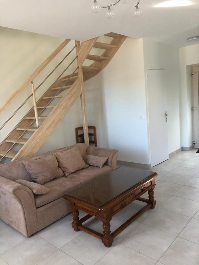 Residence Merlin Appartement Arthur Saint-Malon-sur-Mel Eksteriør billede