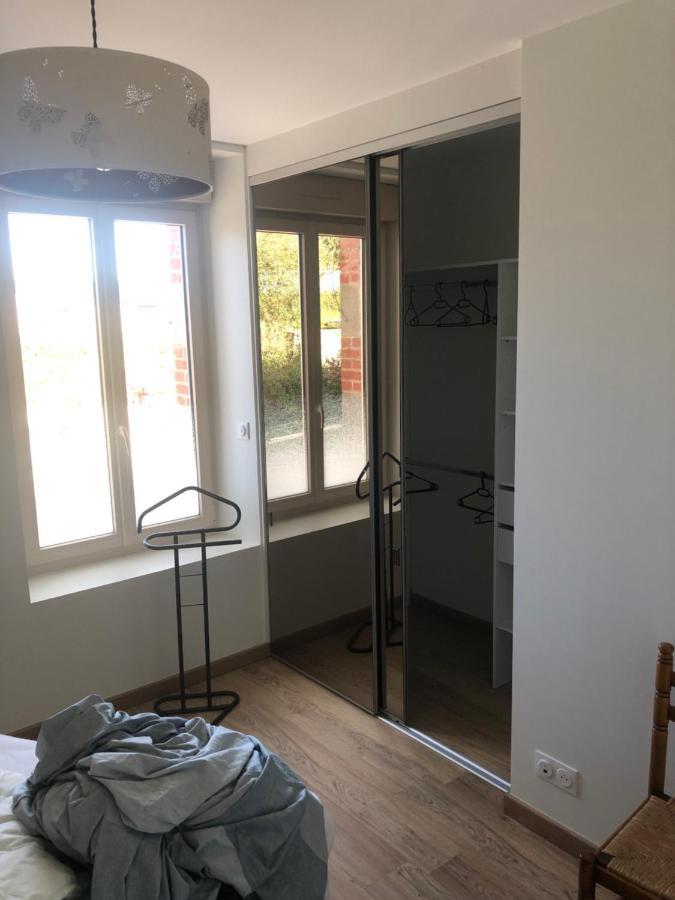 Residence Merlin Appartement Arthur Saint-Malon-sur-Mel Eksteriør billede
